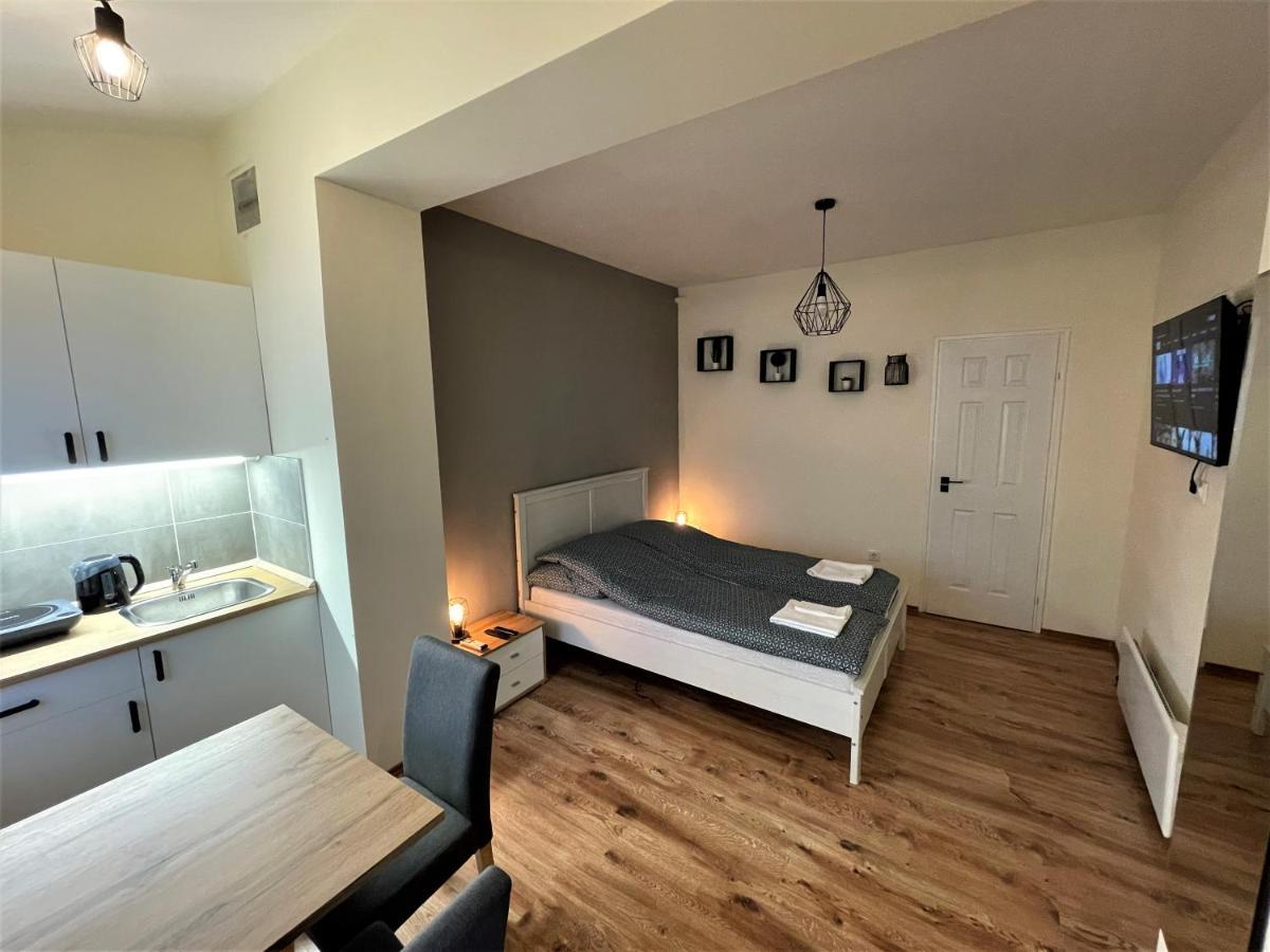 Hanna Apartman Debrecen Eksteriør billede