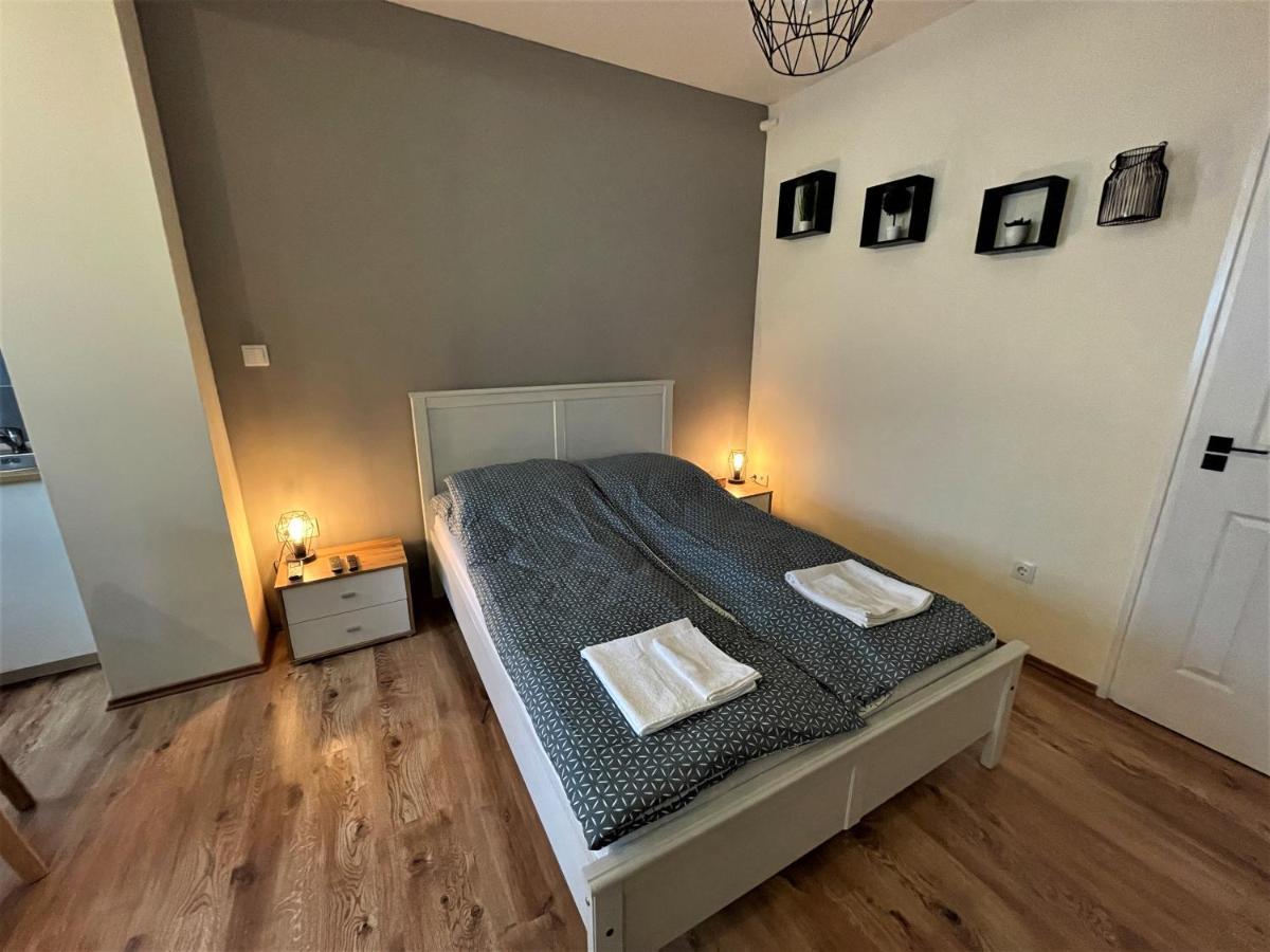 Hanna Apartman Debrecen Eksteriør billede